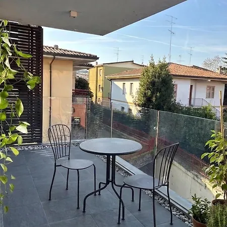 The Place Apartment Desenzano del Garda